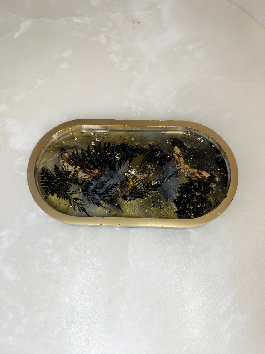 “Dark Moth” Pill Tray