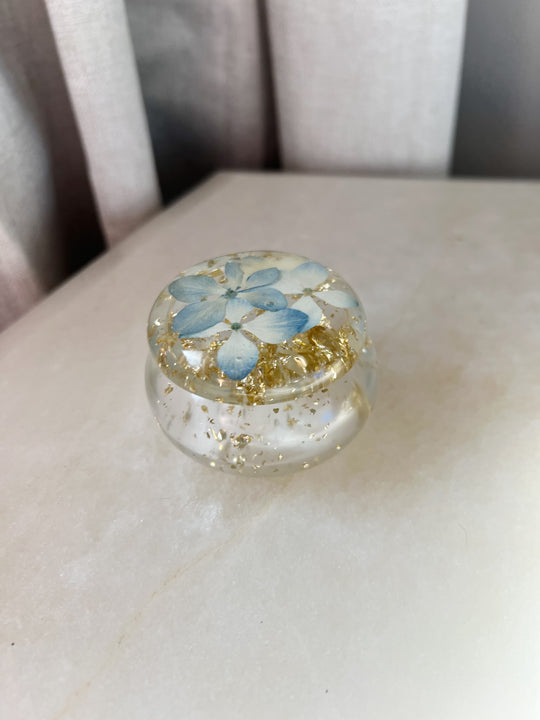 "Hydrangea" Ring Jar