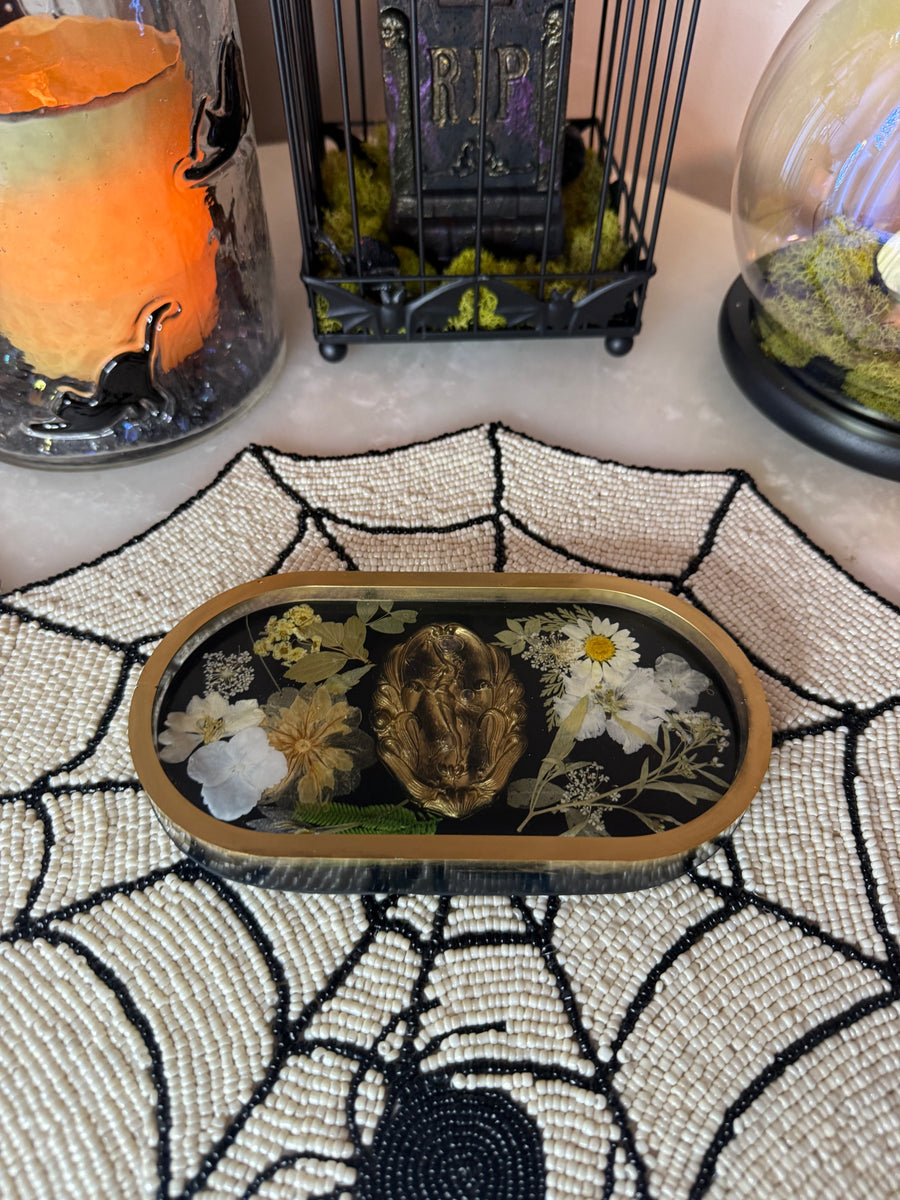 “Faerie Cameo” Pill Tray