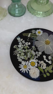 Dark Daisy Floral Round Murcia Board