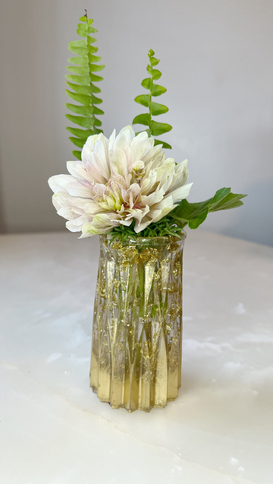 "Golden Tide Facet" Blume Bud Vase