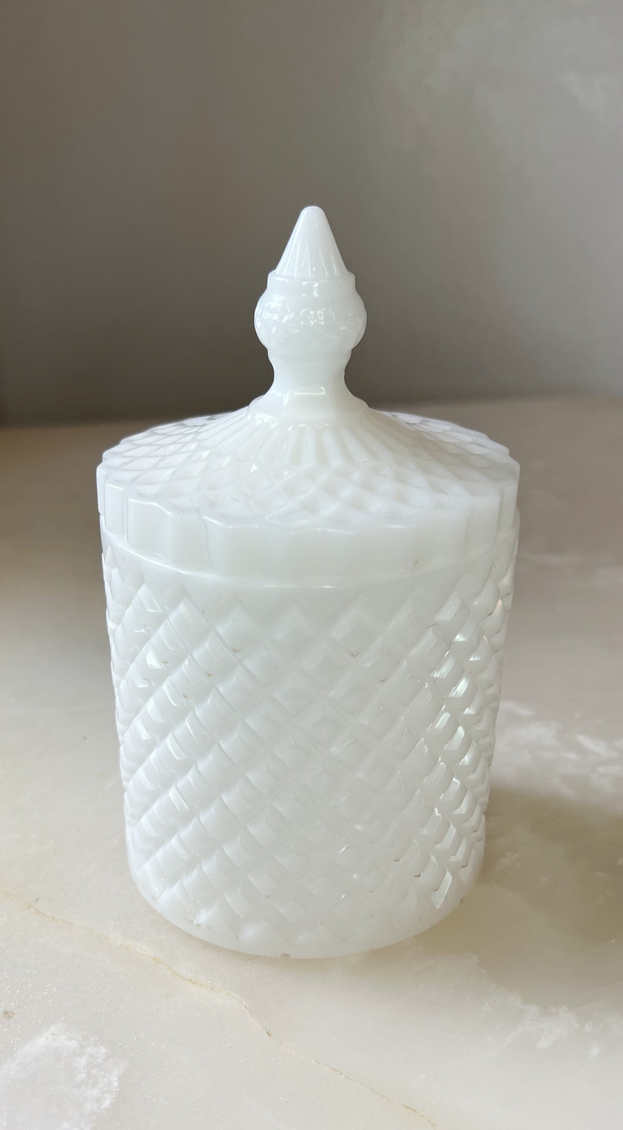 "White" Reale Jar